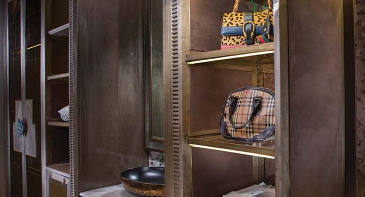 Streamlined Features in Modern Wardrobe Design in India